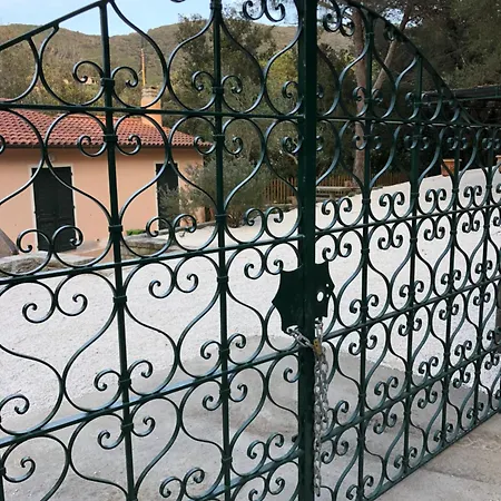 Le Sughere * פרוצ'ו